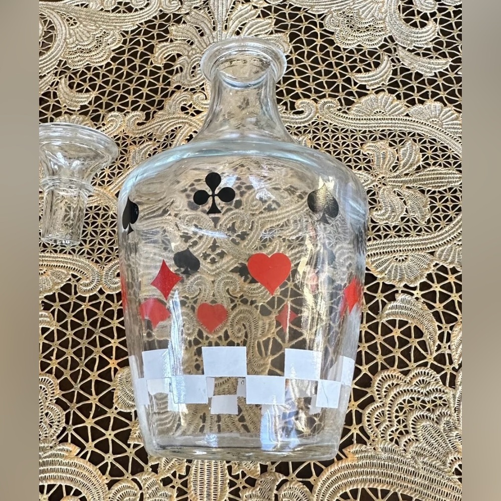 Verrerie D'Arques France Barware Glass Decanter w/‎ Stopper Playing Cards Suits